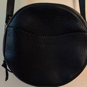 Portland Leather Goods Circle Crossbody - LARGE